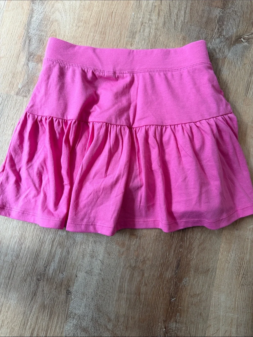NWT Children's Place Girls' Hot Pink Tiered Skater Skort size medium 7/8